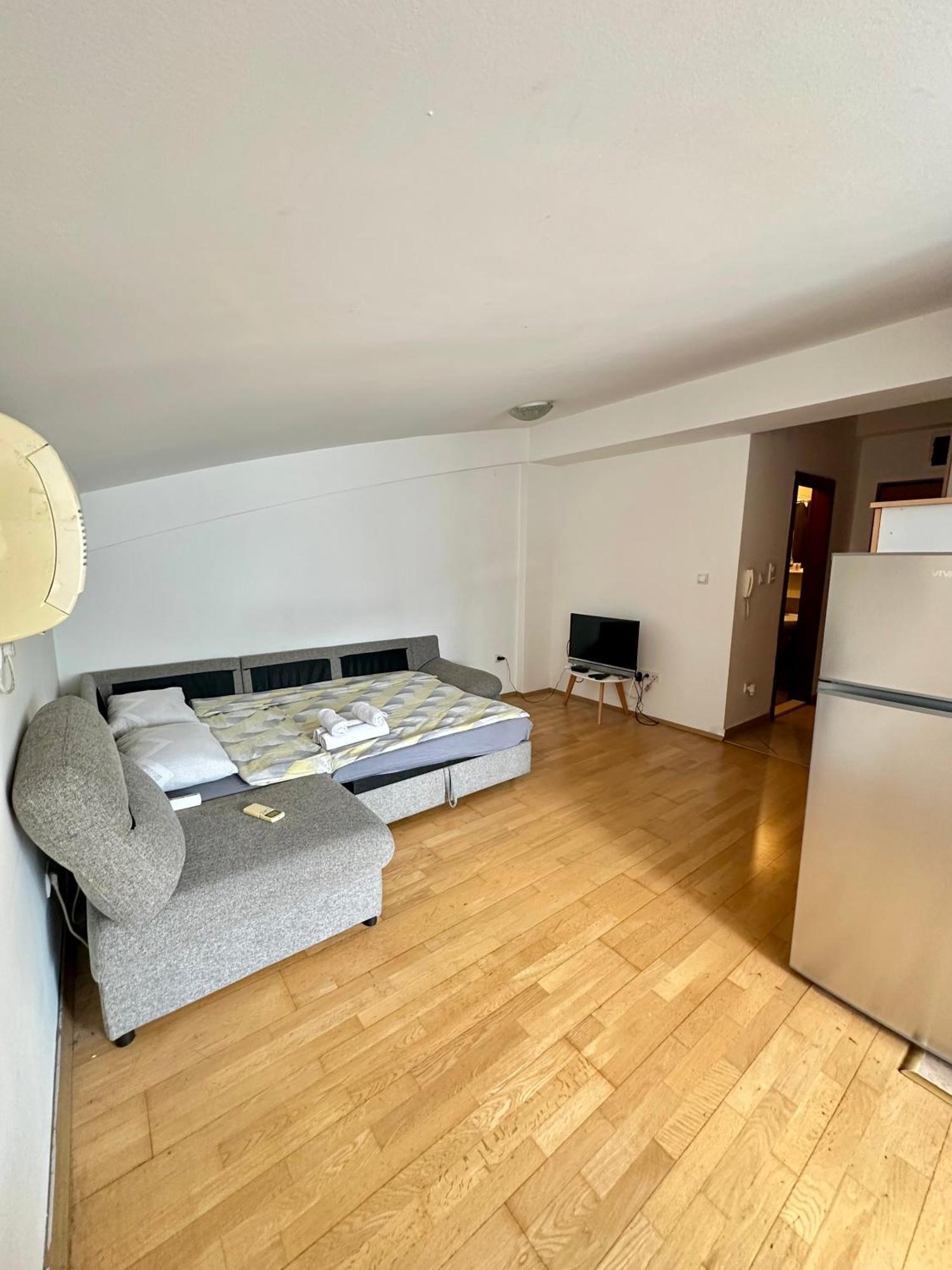 Apartment Stex 3 Podgorica Bagian luar foto